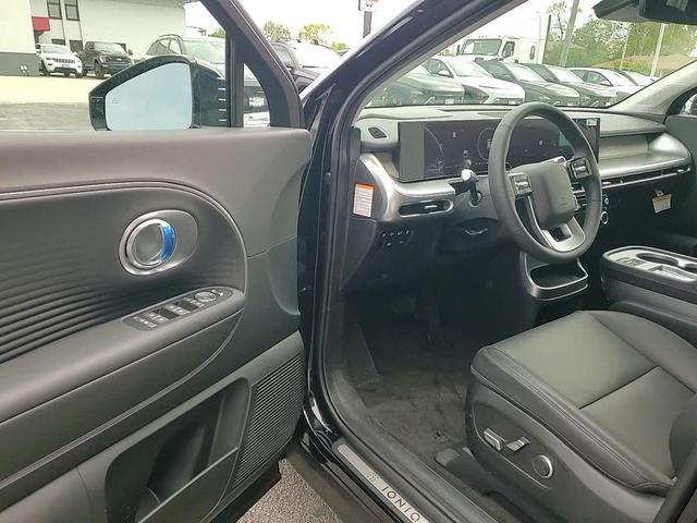 Photo of 2026 Black Hyundai IONIQ 9