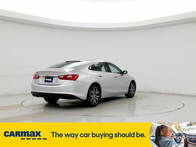 Photo of 2018 Silver Chevrolet Malibu