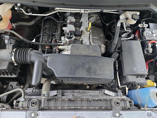 Photo of 2022 Gray Chevrolet Colorado