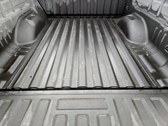 Photo of 2022 Gray Chevrolet Colorado