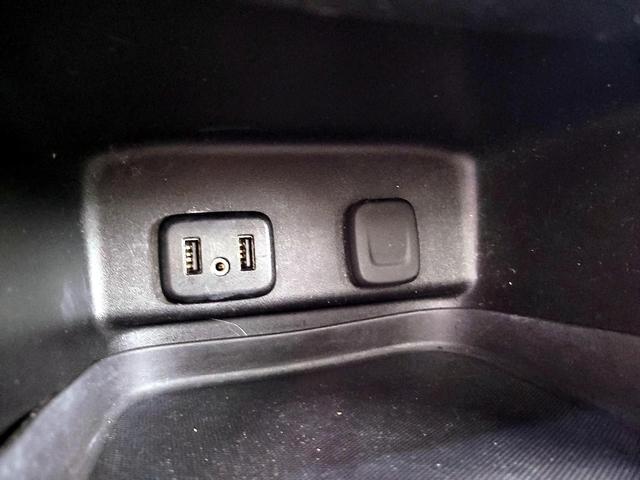 Photo of 2018 Black Chevrolet Equinox