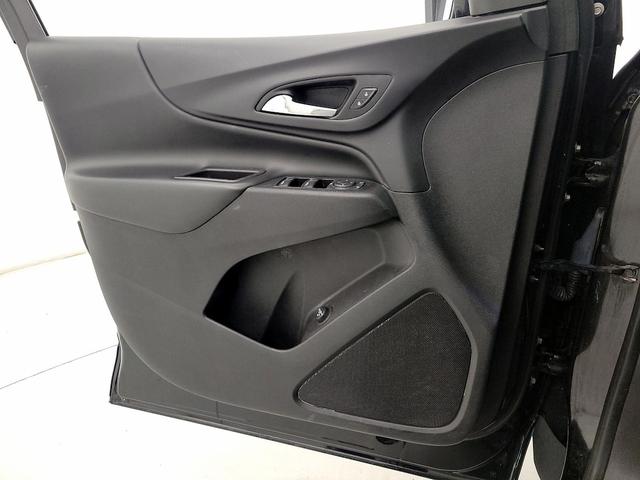 Photo of 2018 Black Chevrolet Equinox