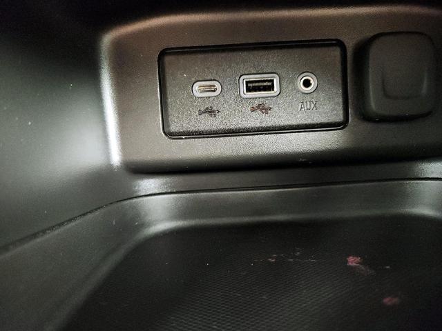 Photo of 2023 Gray Chevrolet Equinox