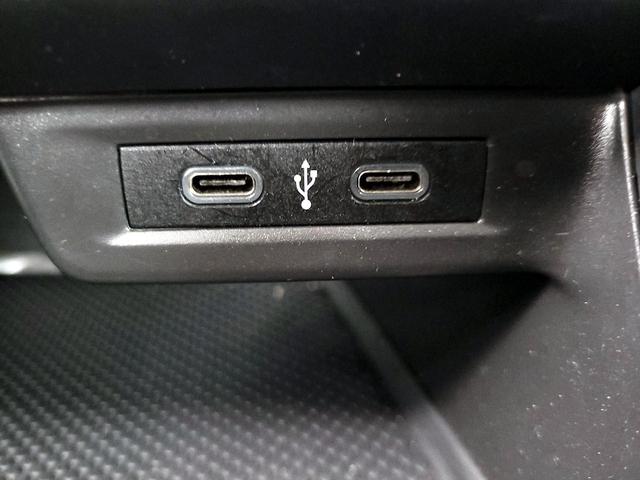 Photo of 2020 Black Volkswagen Jetta