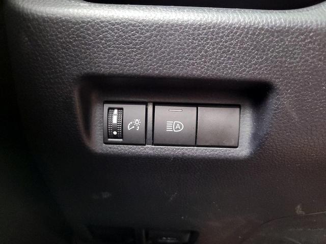 Photo of 2023 Silver Toyota RAV4