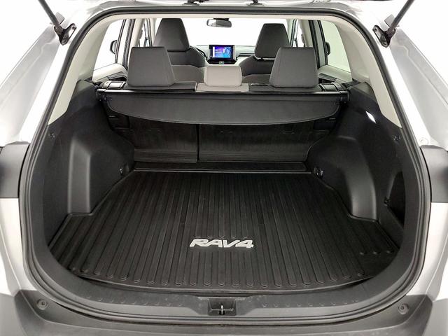 Photo of 2023 Silver Toyota RAV4