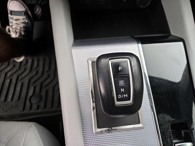 Photo of 2022 Black Mitsubishi Outlander