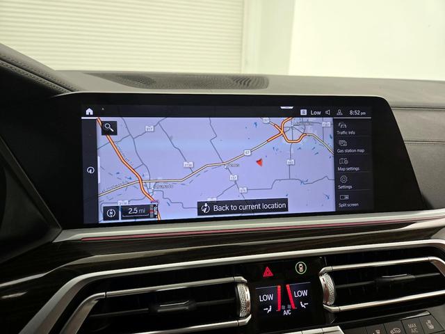 Photo of 2021 White BMW X7