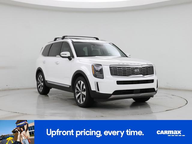 Photo of 2020 White Kia Telluride