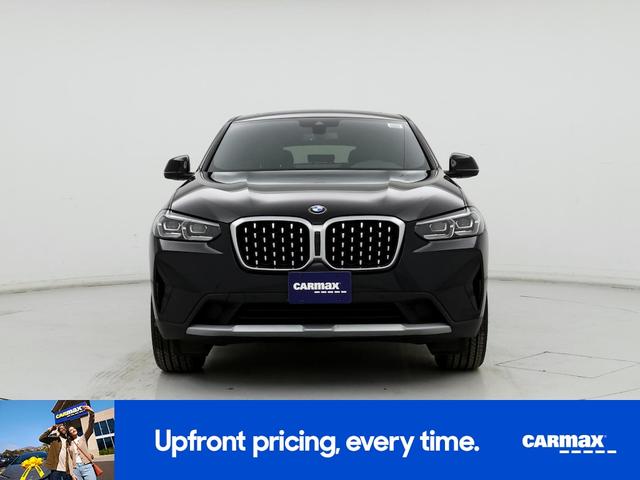 Photo of 2024 Black BMW X4