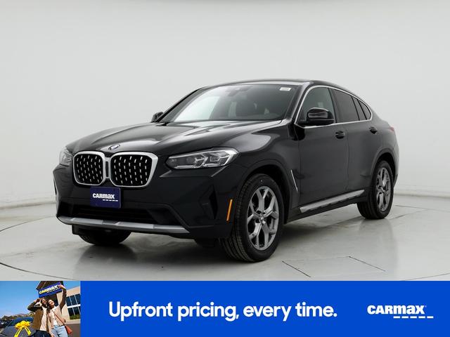 Photo of 2024 Black BMW X4