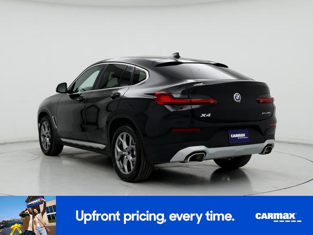 Photo of 2024 Black BMW X4