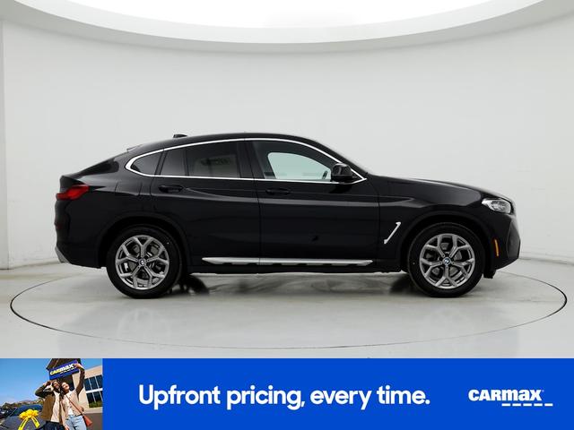 Photo of 2024 Black BMW X4