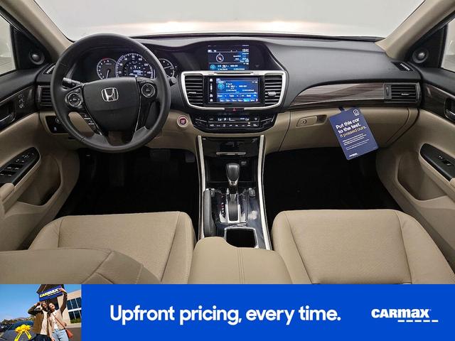Photo of 2017 White Honda Accord