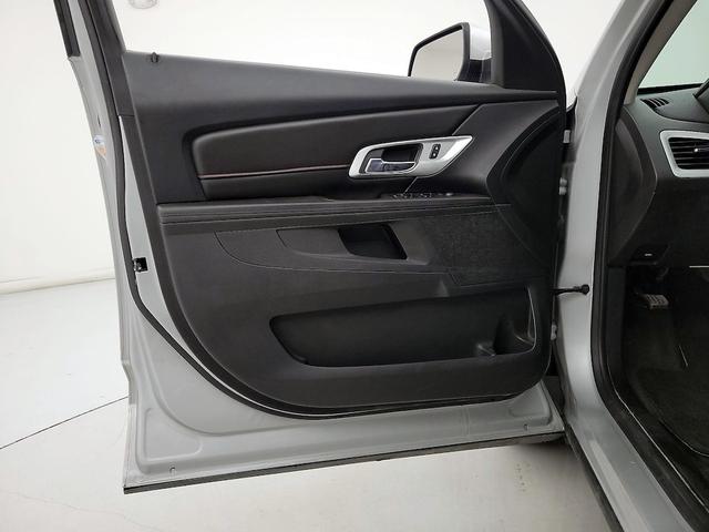 Photo of 2017 Silver GMC Terrain