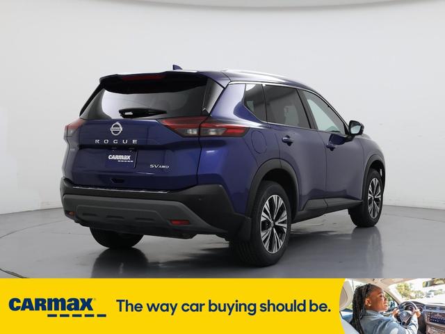 Photo of 2021 Blue Nissan Rogue