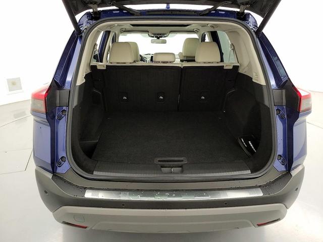 Photo of 2021 Blue Nissan Rogue