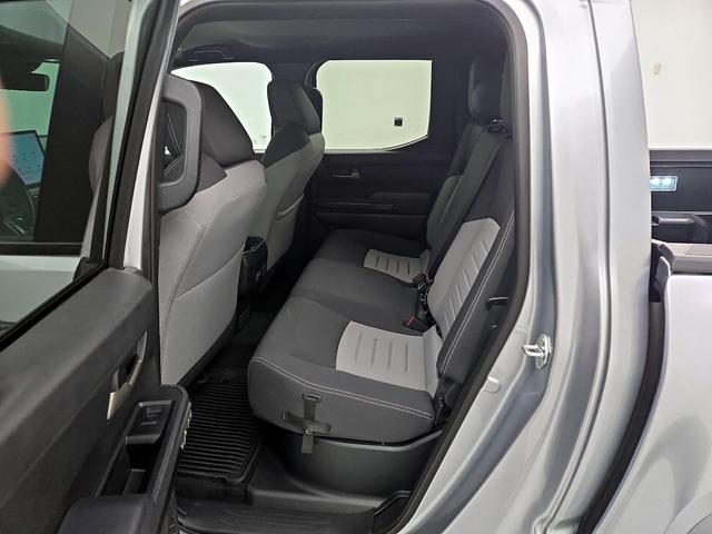 Photo of 2024 Silver Toyota Tacoma