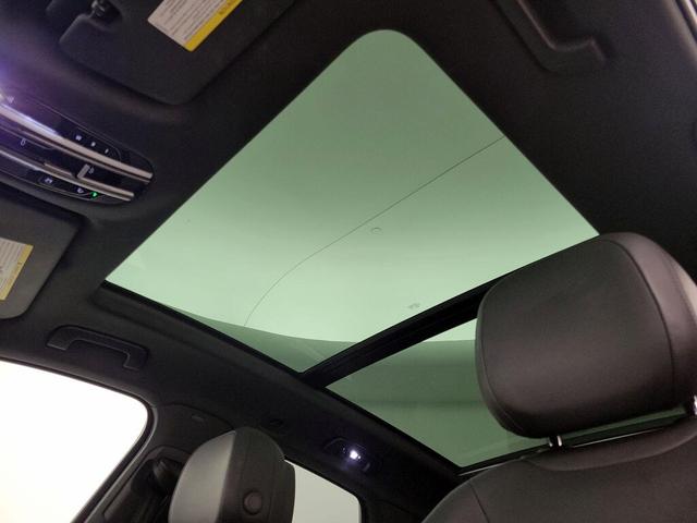 Photo of 2021 Black Porsche Cayenne