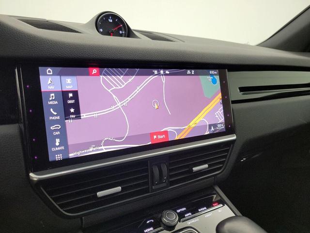 Photo of 2021 Black Porsche Cayenne