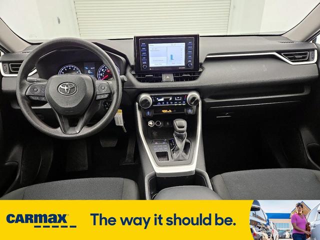 Photo of 2022 White Toyota RAV4