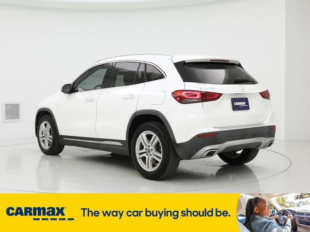 Photo of 2021 White Mercedes-Benz GLA 250