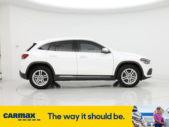 Photo of 2021 White Mercedes-Benz GLA 250