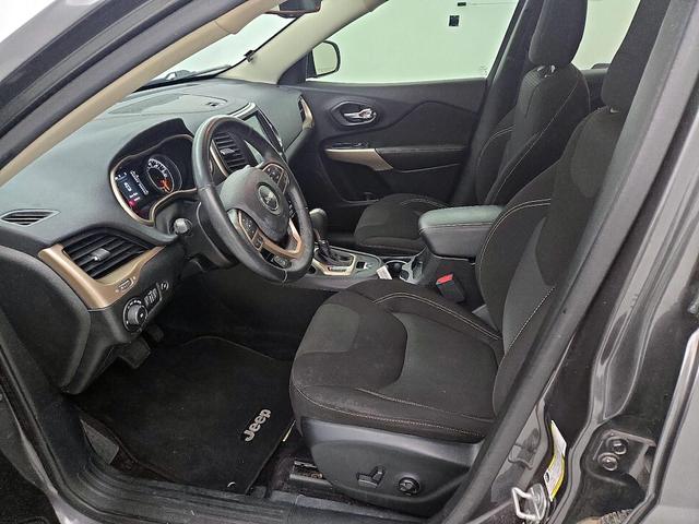Photo of 2017 Black Jeep Cherokee
