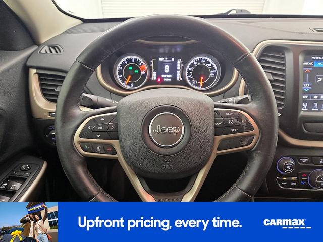 Photo of 2017 Black Jeep Cherokee