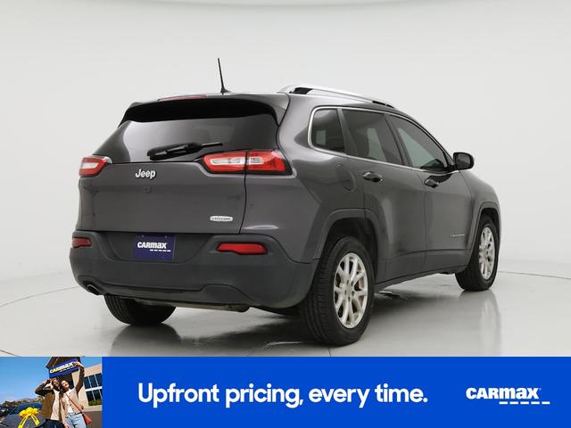 Photo of 2017 Black Jeep Cherokee