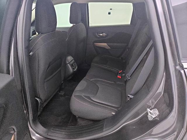 Photo of 2017 Black Jeep Cherokee