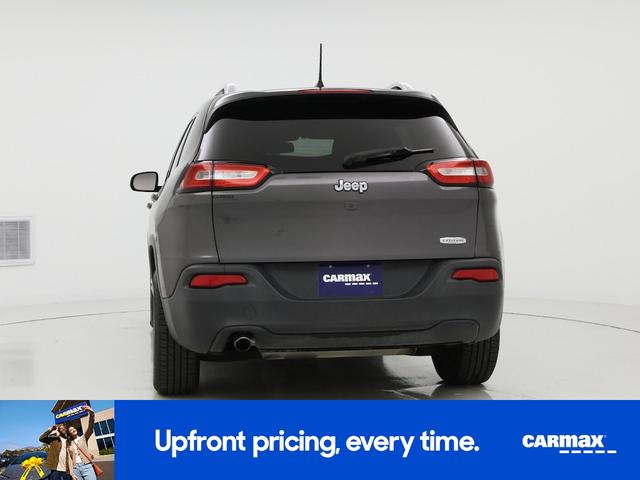 Photo of 2017 Black Jeep Cherokee