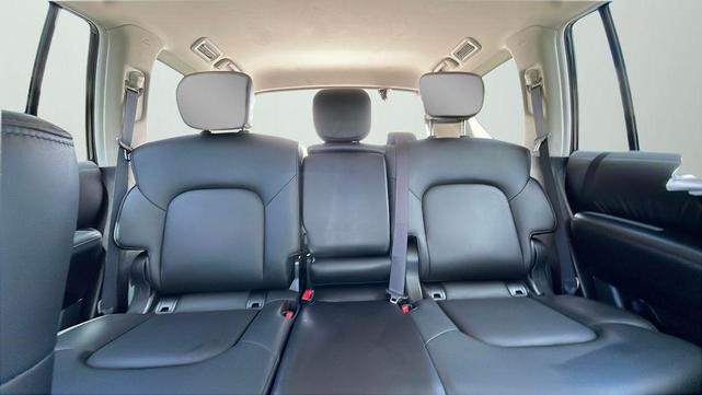 Photo of 2024 Super Black Nissan Armada