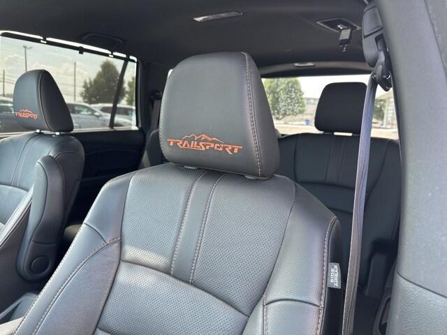 Photo of 2022 Lunar Silver Honda Passport