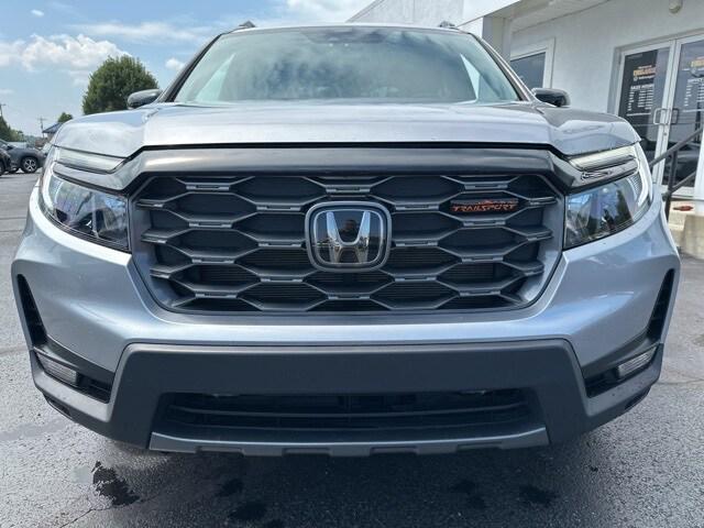 Photo of 2022 Lunar Silver Honda Passport