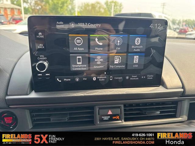 Photo of 2025 Diffused Sky Pearl Honda Pilot
