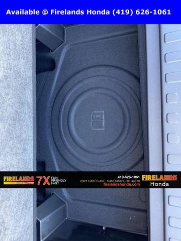 Photo of 2022 Iridescent Pearl Tricoat Chevrolet Equinox