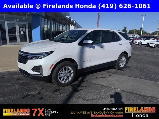 Photo of 2022 Iridescent Pearl Tricoat Chevrolet Equinox