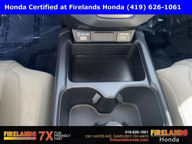 Photo of 2022 Platinum White Pearl Honda CR-V