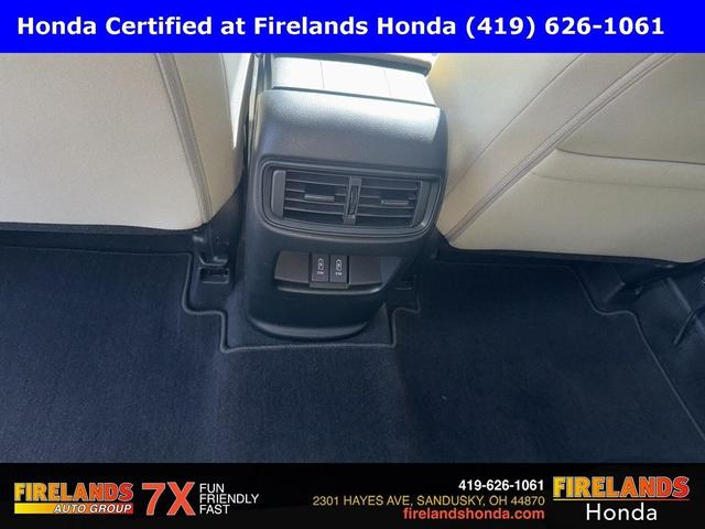 Photo of 2022 Platinum White Pearl Honda CR-V