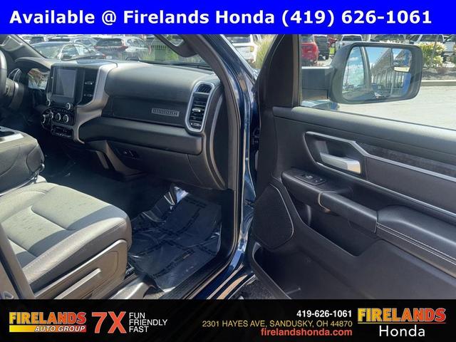 Photo of 2023 Patriot Blue Pearlcoat RAM 1500