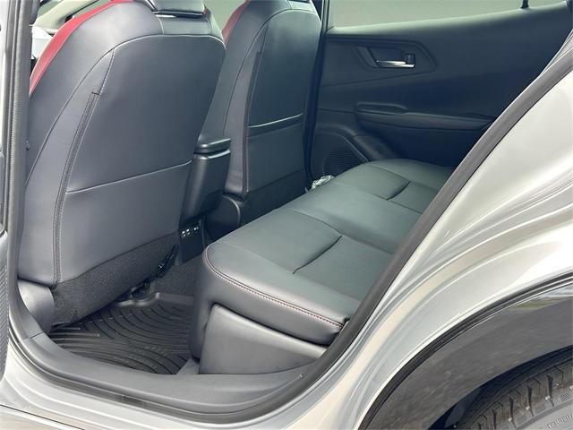 Photo of 2025 Cutting Edge Toyota Prius Plug-In Hybrid
