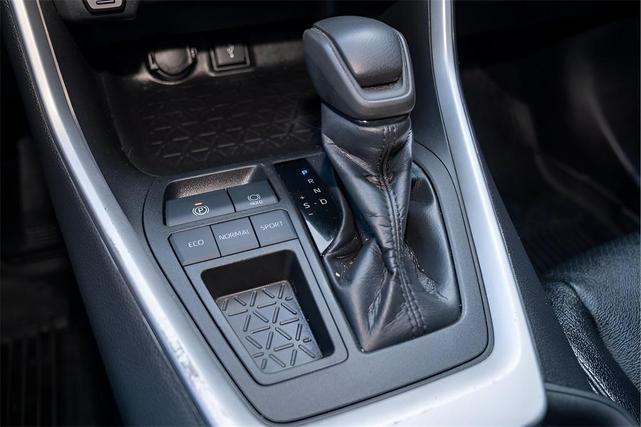 Photo of 2022 Lunar Rock Toyota RAV4
