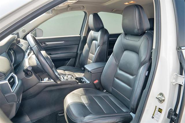 Photo of 2023 Rhodium White Metallic Mazda CX-5