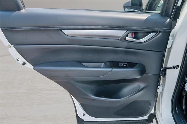 Photo of 2023 Rhodium White Metallic Mazda CX-5