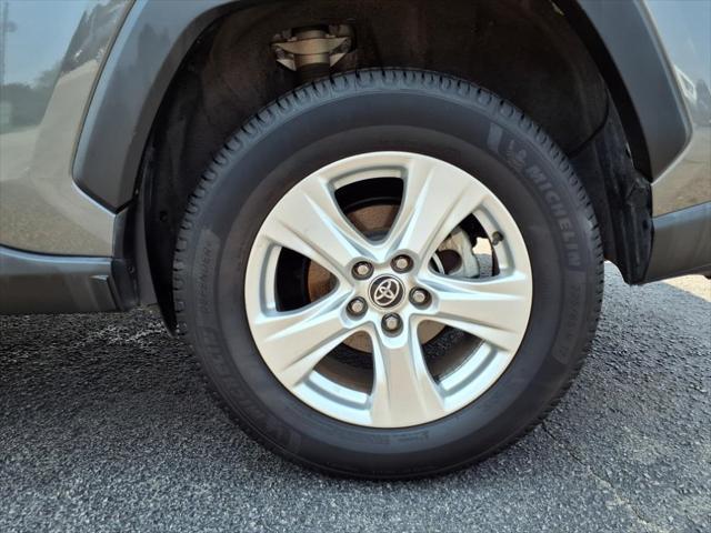 Photo of 2021 Magnetic Gray Metallic Toyota RAV4