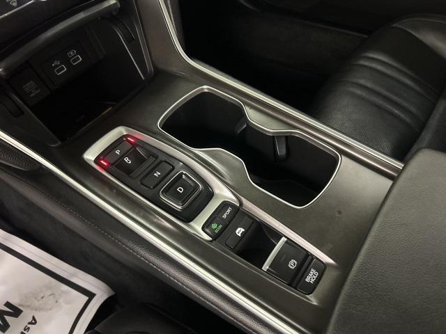 Photo of 2022 Platinum White Pearl Honda Accord Hybrid