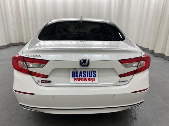 Photo of 2022 Platinum White Pearl Honda Accord Hybrid