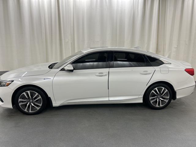 Photo of 2022 Platinum White Pearl Honda Accord Hybrid
