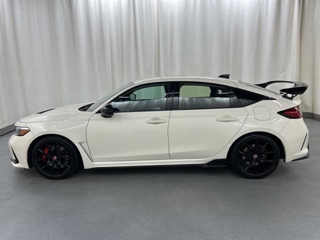Photo of 2023 Crystal Black Pearl Honda Civic Type R